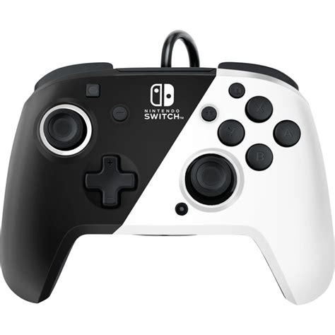 Nintendo Switch Faceoff Deluxe + Audio Wired Controller - Black & White ...