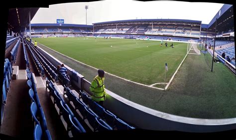 Caledonia Dreaming or Ian38018 Football Travels: Loftus Road