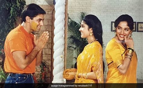 25 Years Of Hum Aapke Hain Koun: Madhuri Dixit And Renuka Shahane Share ...