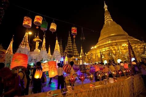 Thadingyut Festival or Festival of Light - Asian Tour Myanmar