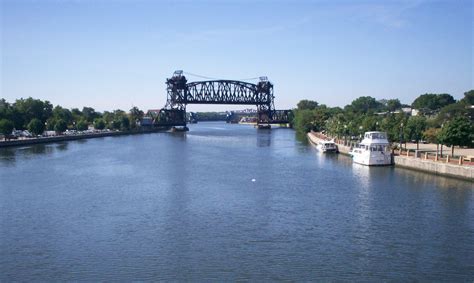 Image: Des Plaines River, Joliet, IL