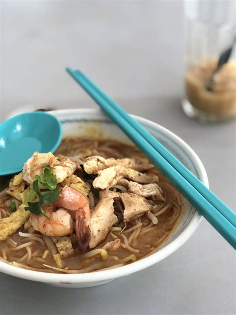 The Best Food in Kuching, Sarawak, According to Locals | Jayndee