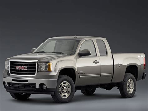 2007 GMC Sierra 2500HD - Information and photos - MOMENTcar