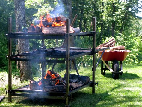 Three-tiered grill/smoker | Open fire cooking, Fire pit cooking ...