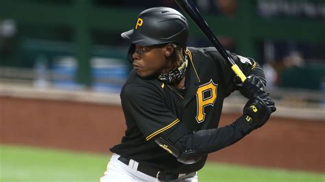 Pirates' Oneil Cruz under influence in DR crash that killed 3: reports