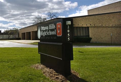 Declining enrollment, aging building may lead to closing of a Grand Rapids high school - mlive.com