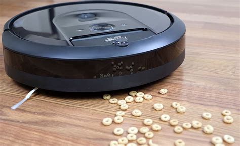 Roomba i7+ Review — 18 Month Test | Modern Castle