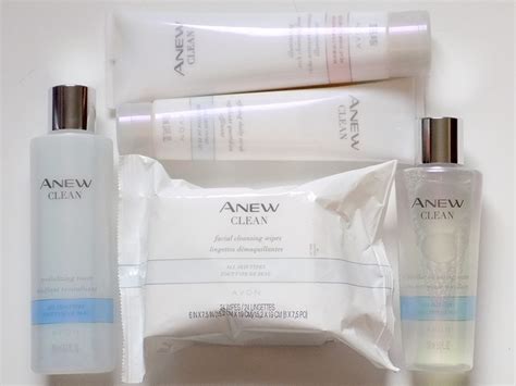 Avon Anew Clean Skincare - Tea & Nail Polish