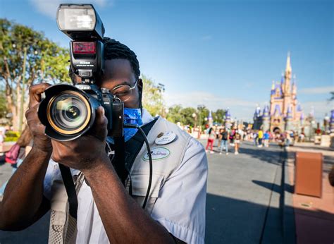 Brand-New PhotoPass Perk Comes to Disney World and Disneyland - WDW Magazine