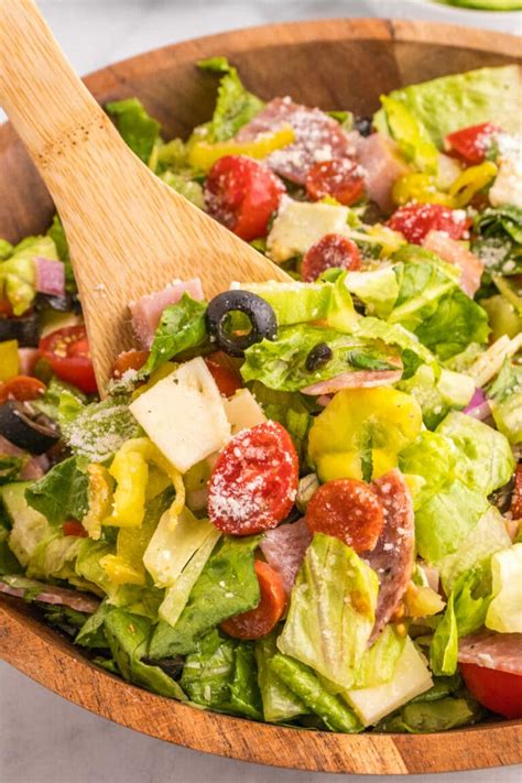 Easy Italian Sub Salad Recipe - Simply Stacie