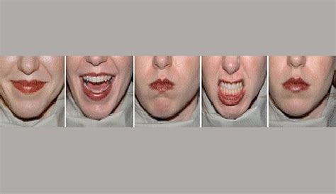 A Toothy Grin or Angry Snarl Makes it Easy to Stand Out in a Crowd - Neuroscience News