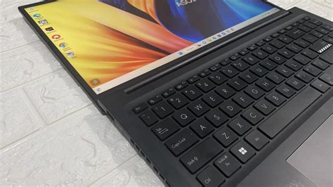 REVIEW: The ASUS Vivobook 16 Boasts a Bigger Display for Better ...