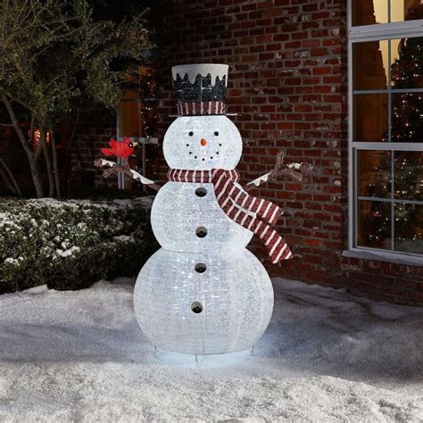 Outdoor Light Up Snowman - HMDCRTN