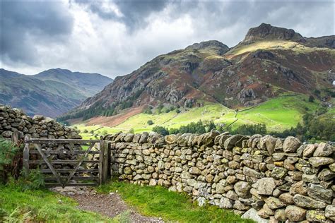 Great Langdale – Andrews Walks