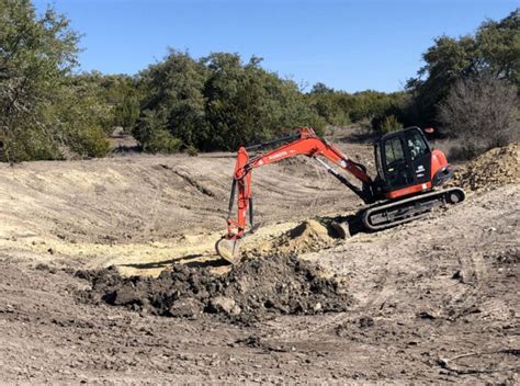 Pond Construction and Design Services in Texas - Lonstar