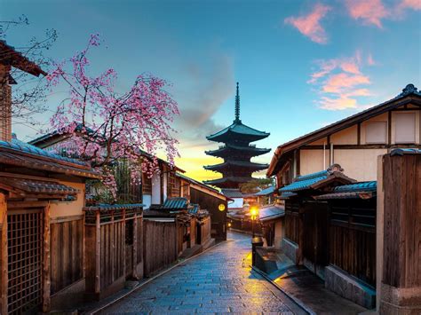 Kyoto’s Gion district yields heritage gems and ryokan charms