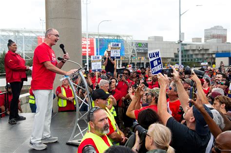 September 16, 2023 UAW strike news