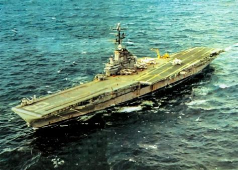 Essex Class: The Aircraft Carrier Russia Feared For Decades - Militaryview