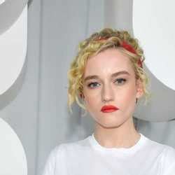 Julia Garner Sin City A Dame To Kill For Premiere in Los Angeles ...