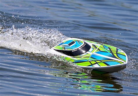 Traxxas Blast RTR 24-inch Deep-V Boat with ESC, GREEN TRA38104-1-GREEN | [Boats] - Larry's ...