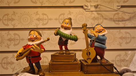 Seven Dwarfs Names (+ Fun Facts You Need to Know!)