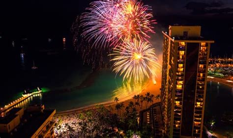 Hilton Hawaiian Village Friday Fireworks & Events