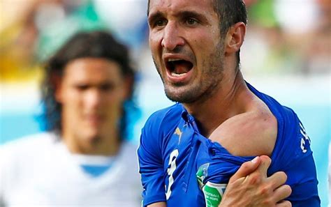 World Cup 2014 Football: Giorgio Chiellini Accepts Luis Suarez Apology ...