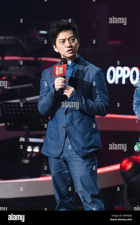 Chinese singer Li Jian attends a press conference for Season 3 of ...