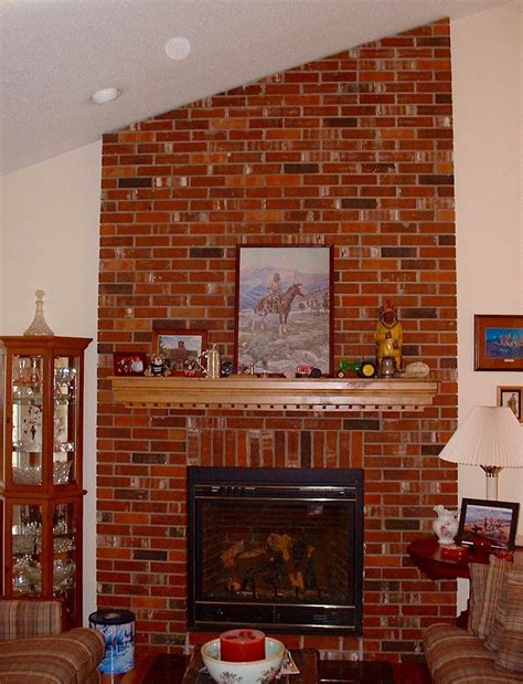 Red Brick Fireplace Living Room Decorating Ideas | www.resnooze.com