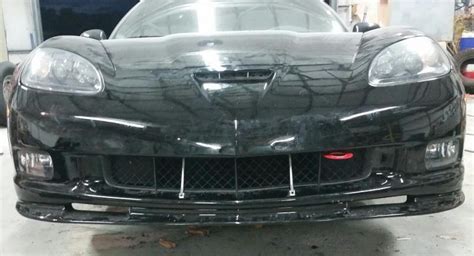 Z06 Front splitter with two braces from bumper - CorvetteForum ...