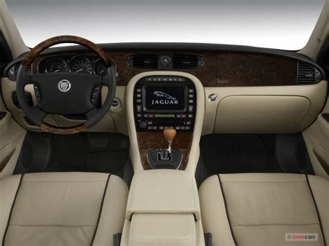 2008 Jaguar XJ: 11 Interior Photos | U.S. News