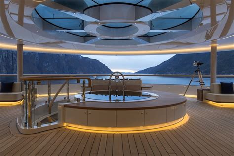 Inside FLYING FOX Yacht • Lurssen • 2019 • Value $400M • Owner Jeff Bezos (?)