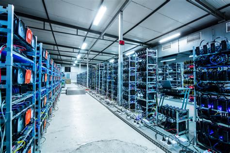 Bitcoin Miner Core Scientific Files for Chapter 11, Seeks Restructuring Amid Crypto Winter