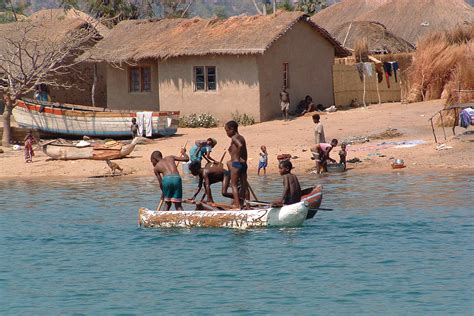 Lake Malawi Safaris - Tours & Budget Packages to Lake Malawi (Page 3)