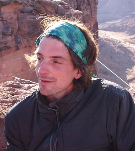 Dean Potter, Extreme Climber, Dies in BASE-Jumping Accident at Yosemite - The New York Times