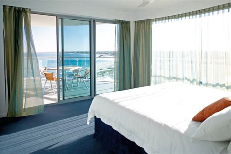 Seashells Mandurah - Luxury Accommodation - Apartments & Villas