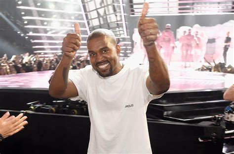 Just a reminder that it is okay to be very critical of kanye and be a fan at the same time : r/Kanye