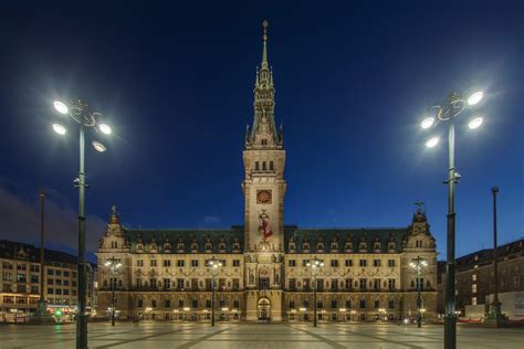 Hamburger Rathaus - 03101901 Foto & Bild | architektur, architektur bei nacht, nacht Bilder auf ...