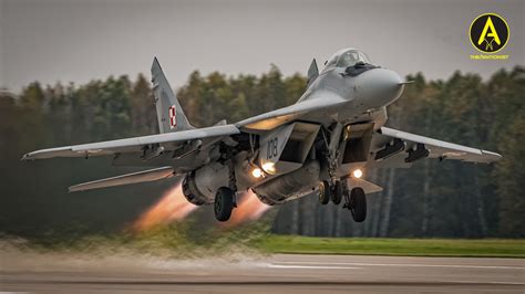 Up Close And Personal With The Polish MiG-29s At Minsk Mazowiecki Air Base - The Aviationist