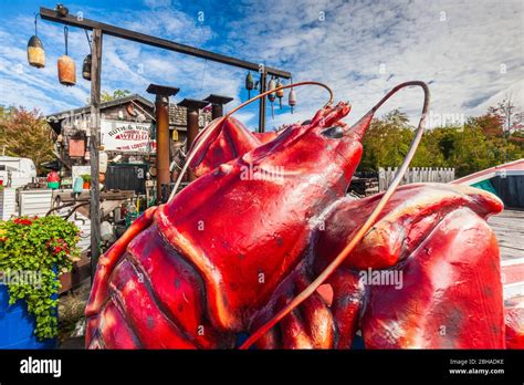 USA, Maine, Ellsworth, Wilbur The Lobster, giant lobster sculpture Stock Photo - Alamy