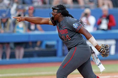 Stanford softball tops Alabama with combined one-hitter in WCWS