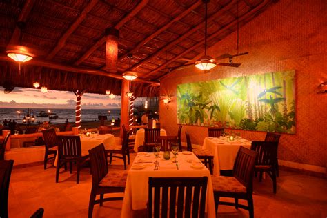 La Palapa Restaurant | Tropical Mexican Cuisine | Puerto Vallarta, Mexico | Photos