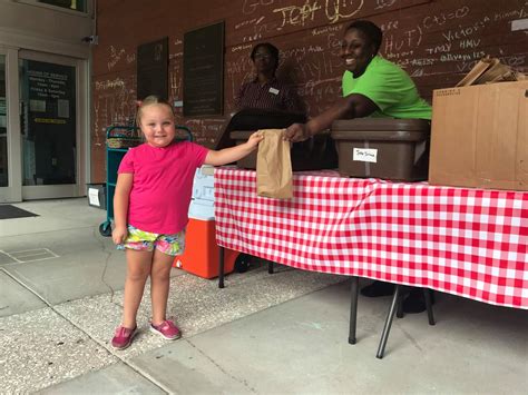 Summer Meals at Charleston County Public Library | Let's Move in Libraries