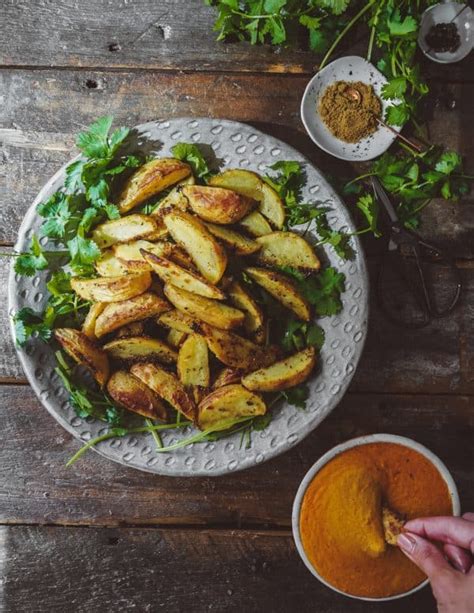 Homemade Vegan Curry Chips | FoodByMria