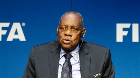 Soccer : Après 29 ans, Issa Hayatou a été chassé de la présidence du football africain | RDS.ca