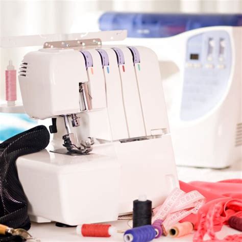 What Is A Serger Sewing Machine?