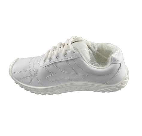 White sports shoes – Tripple-R Uniforms