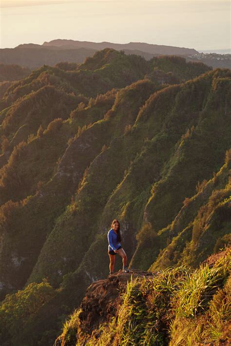 15 Best Sunrise Hikes On Oahu, Hawaii