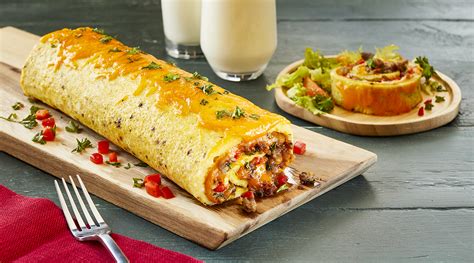 Sausage and Colby Cheese Omelet Roll Recipe | Wisconsin Cheese