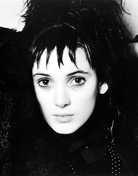 Why Lydia Deetz from “Beetlejuice” Is Forever My Beauty Icon | StyleCaster